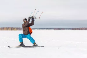Pruebe el snow kite, siéntase como un auténtico noruego